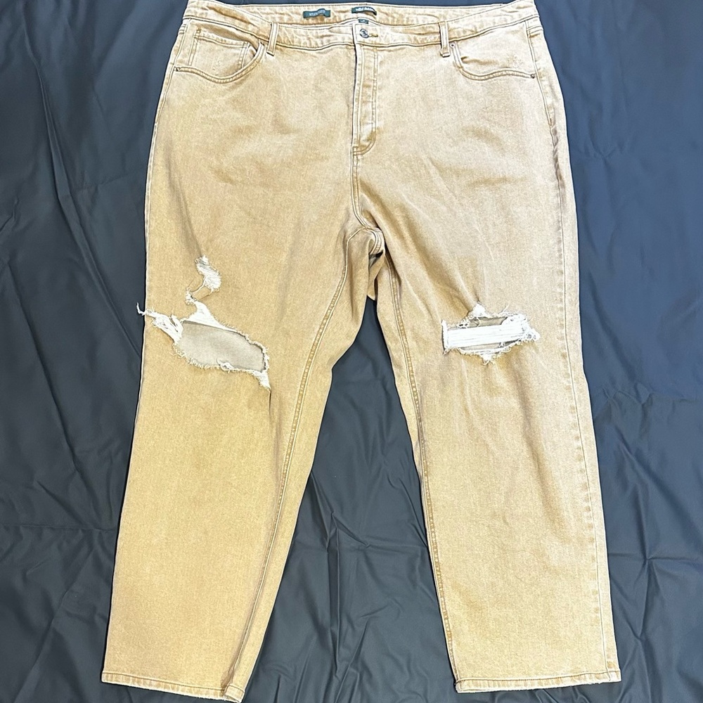 Wild Fable Women's Super-High Rise Distressed Straight
Jeans